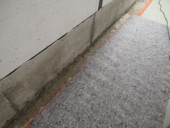 Risse im Beton verpressen