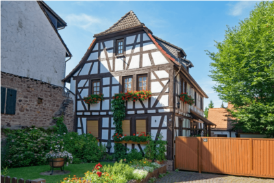 Kellersanierung im Altbau - Altbau-Haus (1)